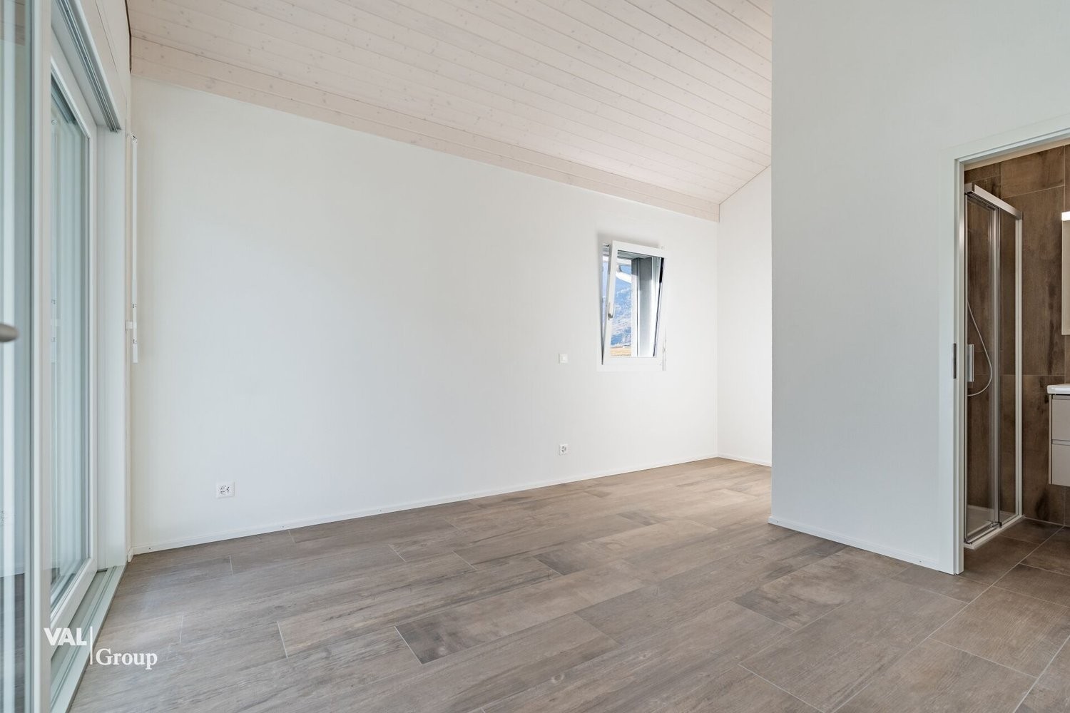 4 ½ rooms attic flat