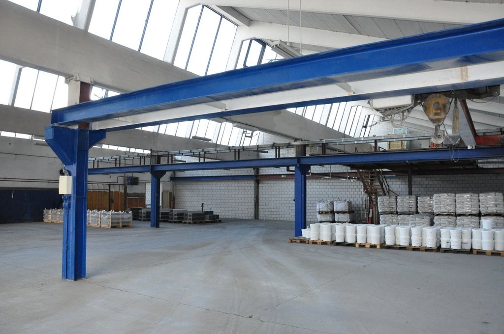 1100m² commercial, photo 4 sur 6