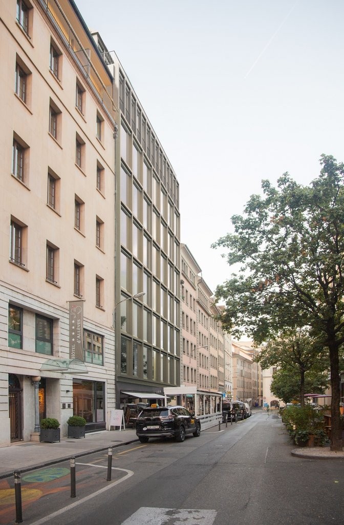 55m² office, photo 1 sur 3