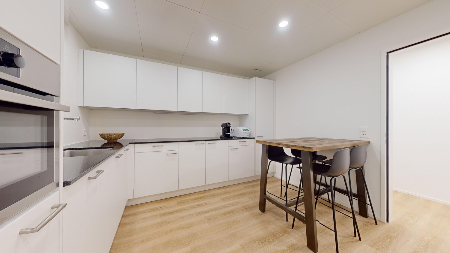83m² bureau