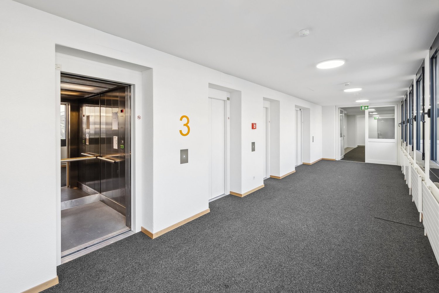 950m² bureau