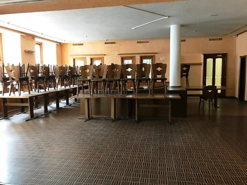 Commerce de 340m², photo 2 sur 9