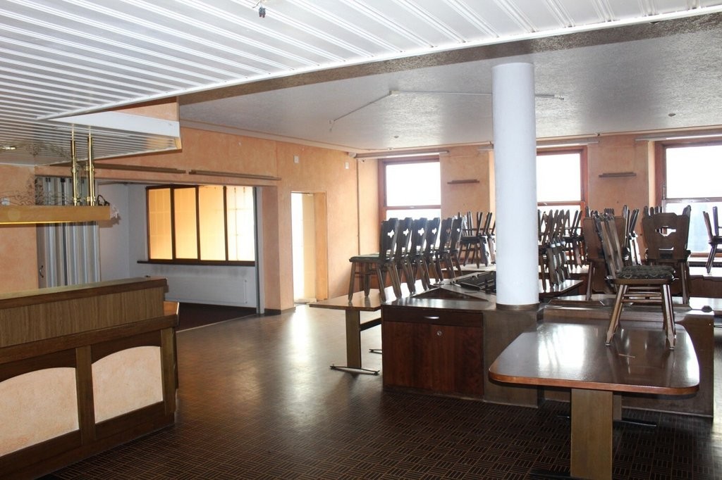 Commerce de 340m², photo 4 sur 9