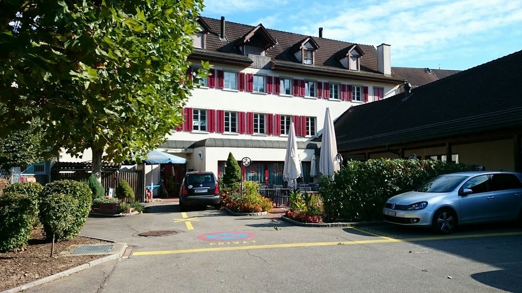 Commerce de 340m², photo 1 sur 9