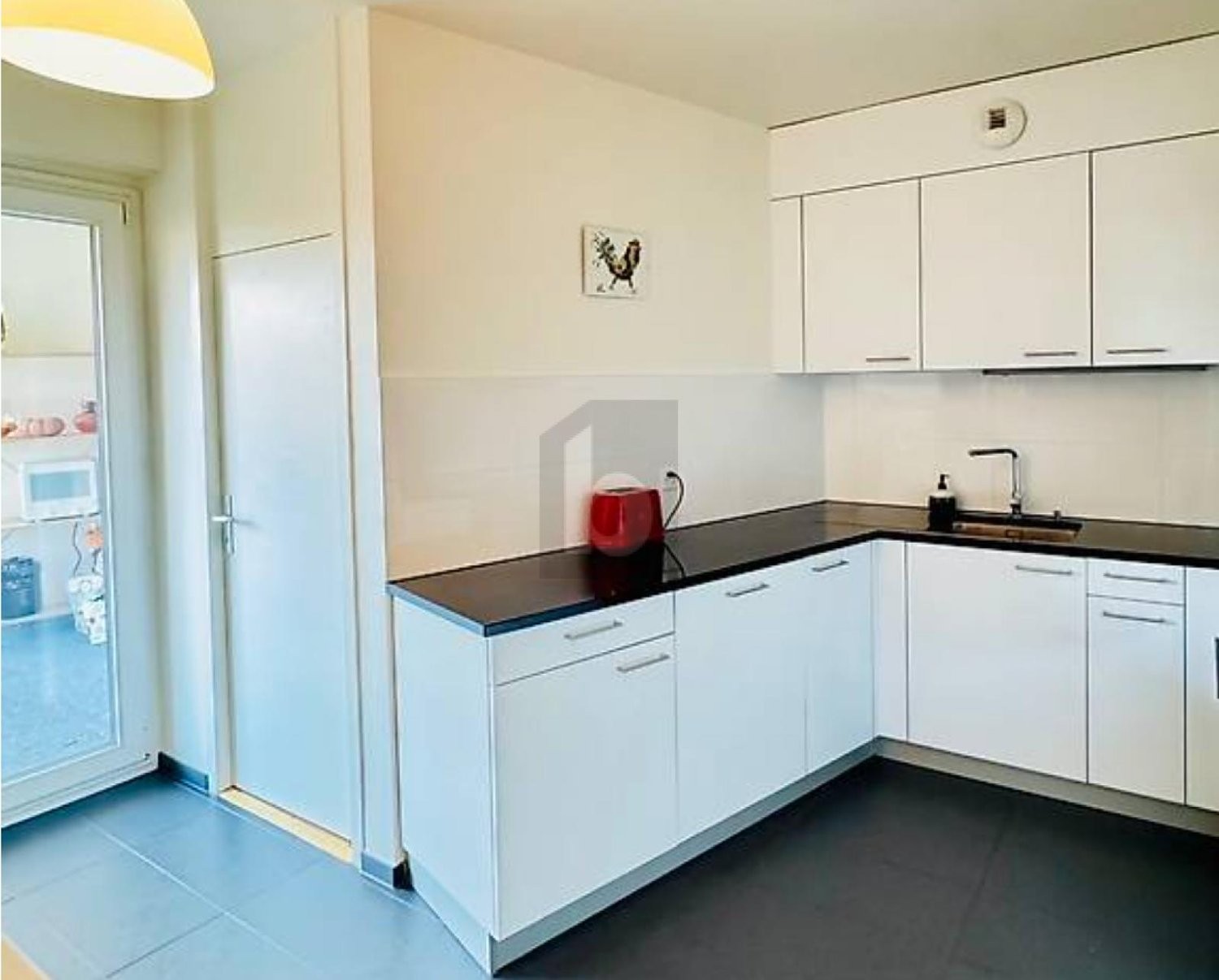 7 rooms furnished flat