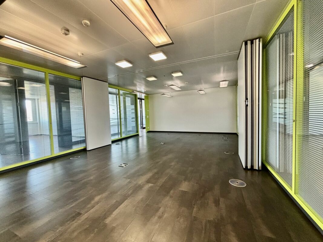 350m² office, photo 2 sur 10