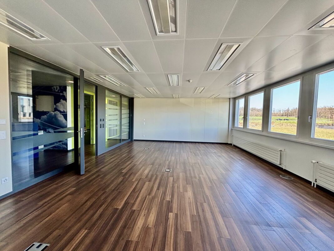 350m² office, photo 7 sur 10