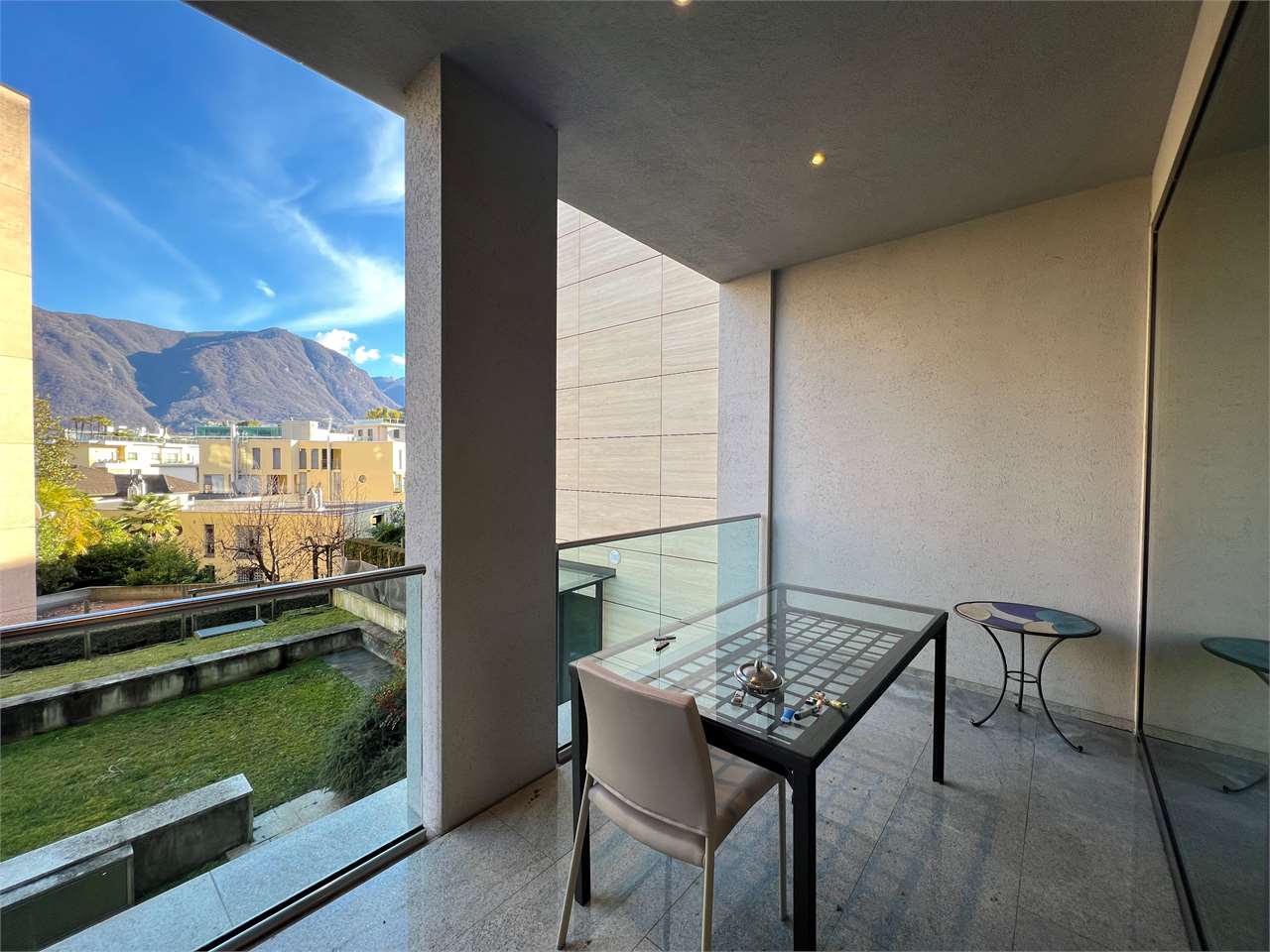 2 ½ pièces appartement meublé, photo 2 sur 6