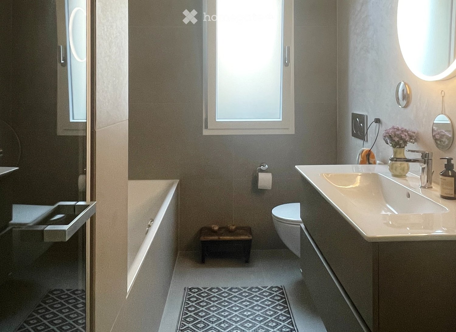 Appartement de 2 ½ pièces, photo 1 sur 5