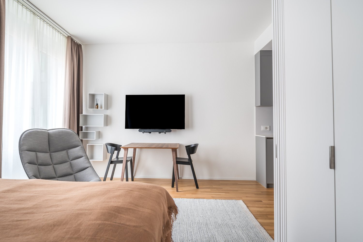2 ½ pièces appartement meublé, photo 5 sur 9