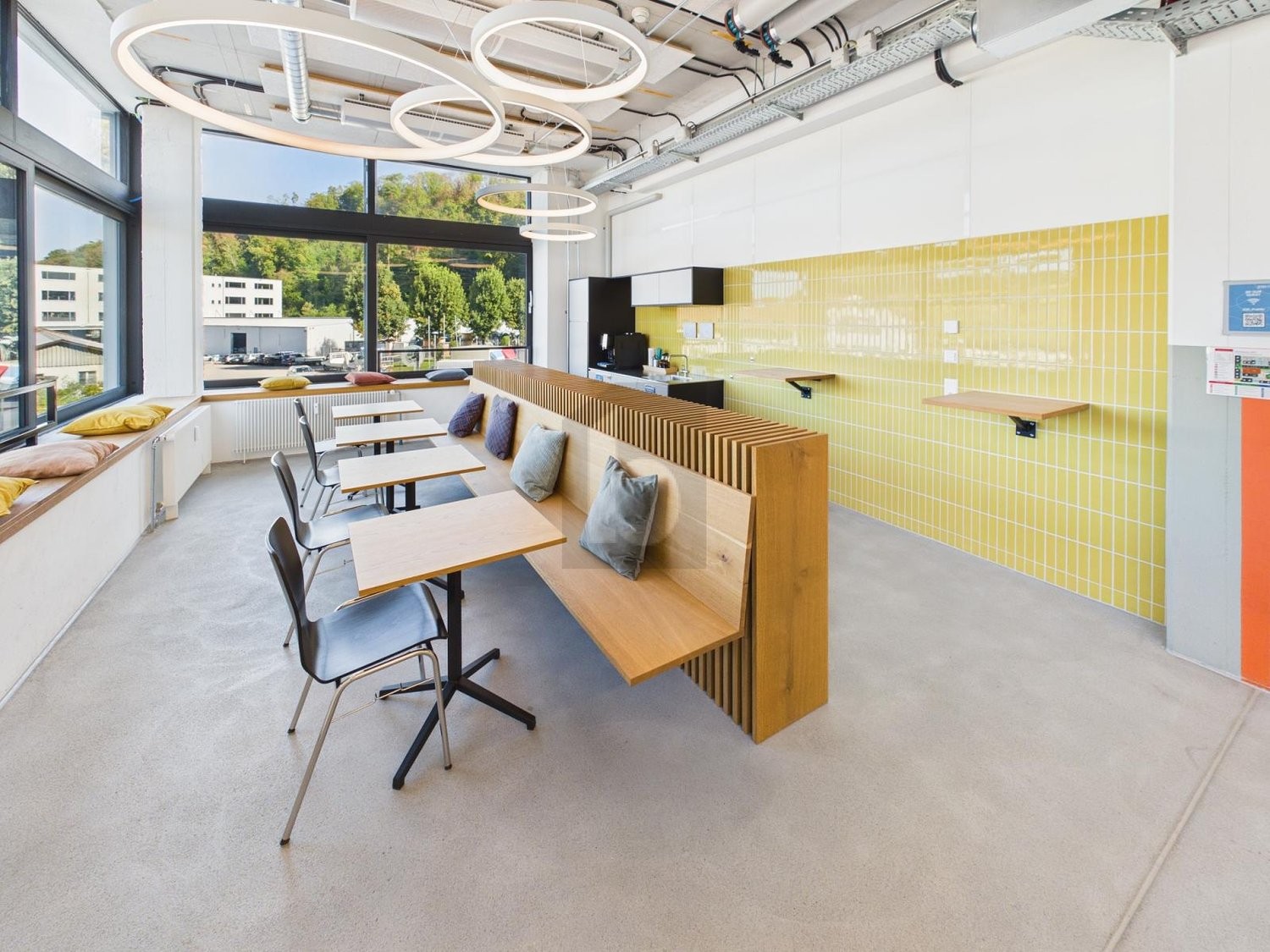 432m² bureau