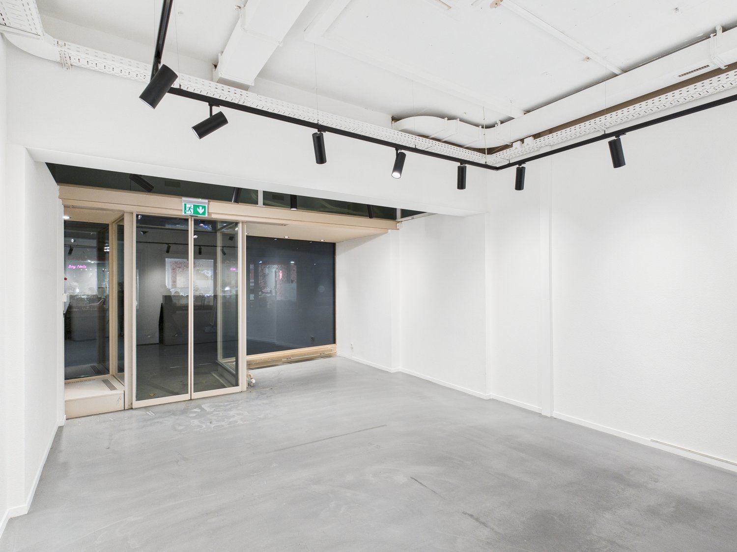 Magasin de 187m²