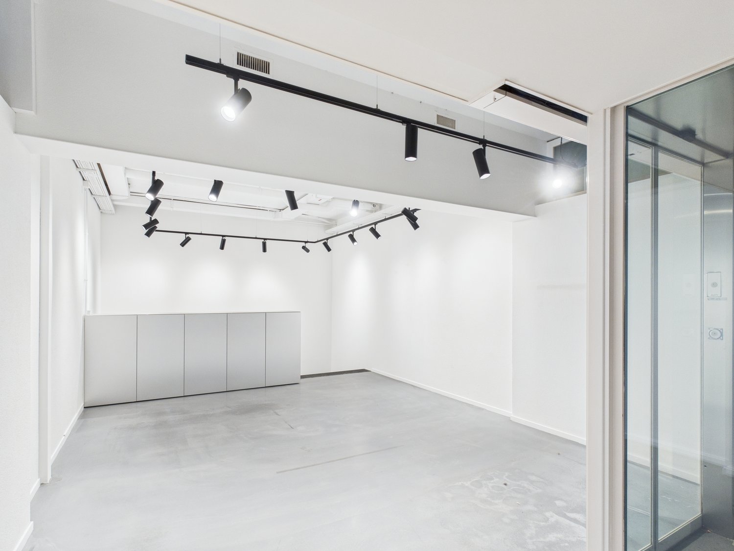 Magasin de 187m²