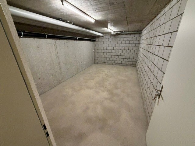 pièce de loisirs de 14m², photo 2 sur 2