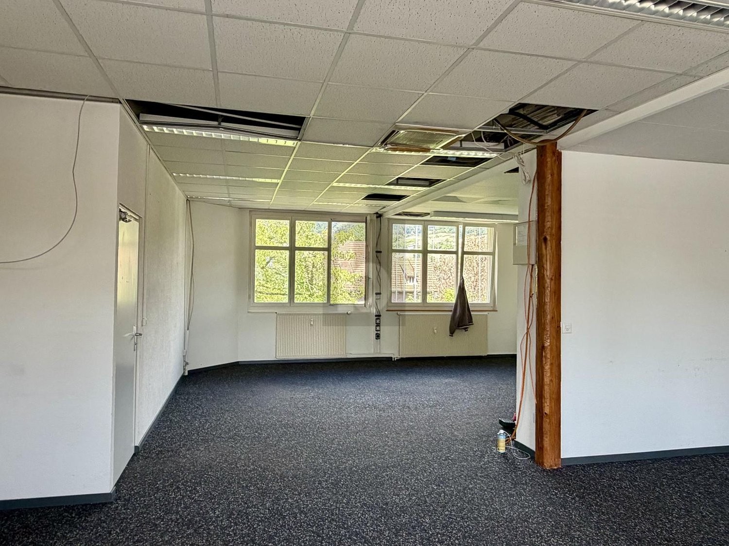 82m² de bureaux