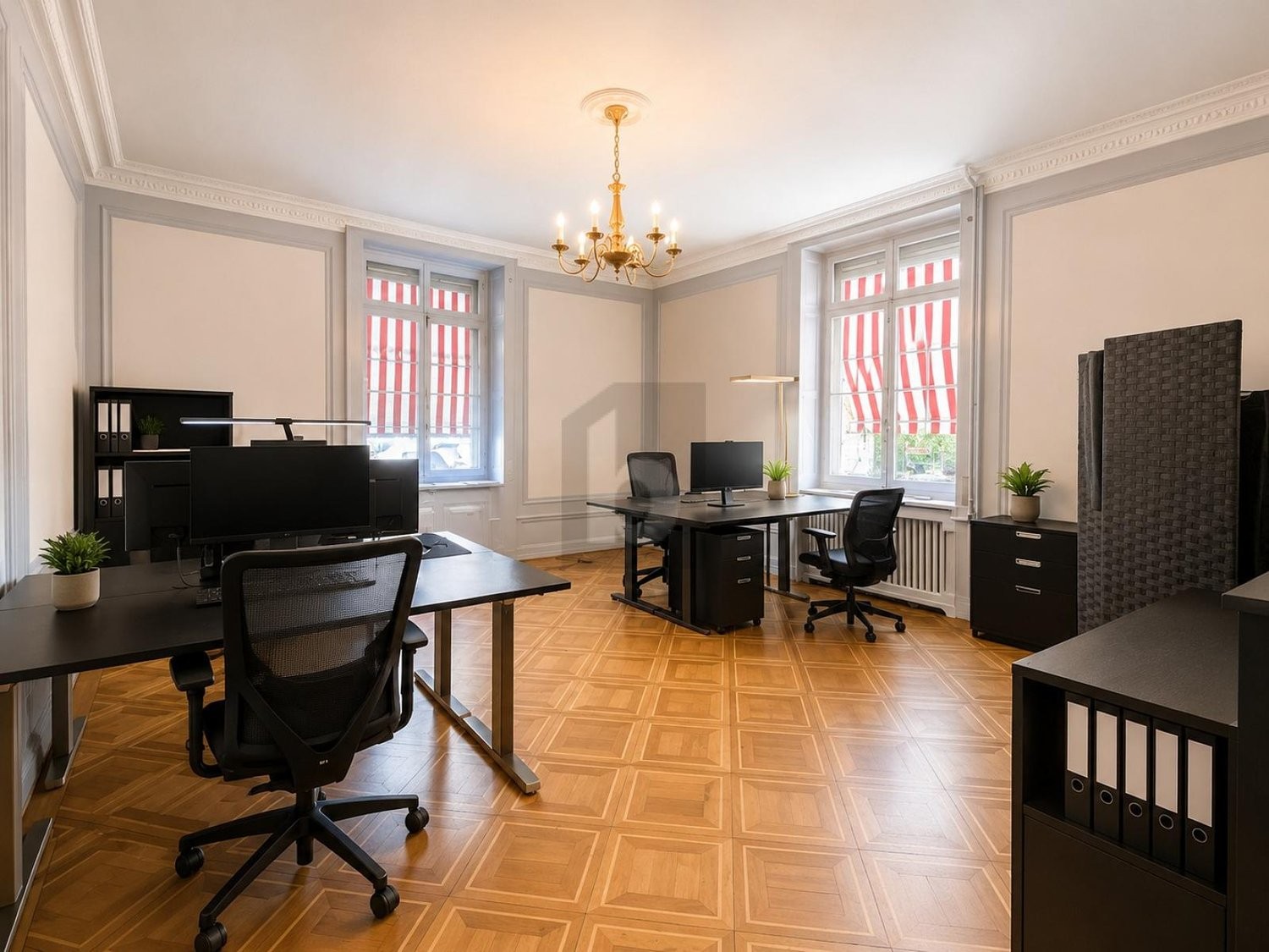 160m² office, photo 1 sur 4