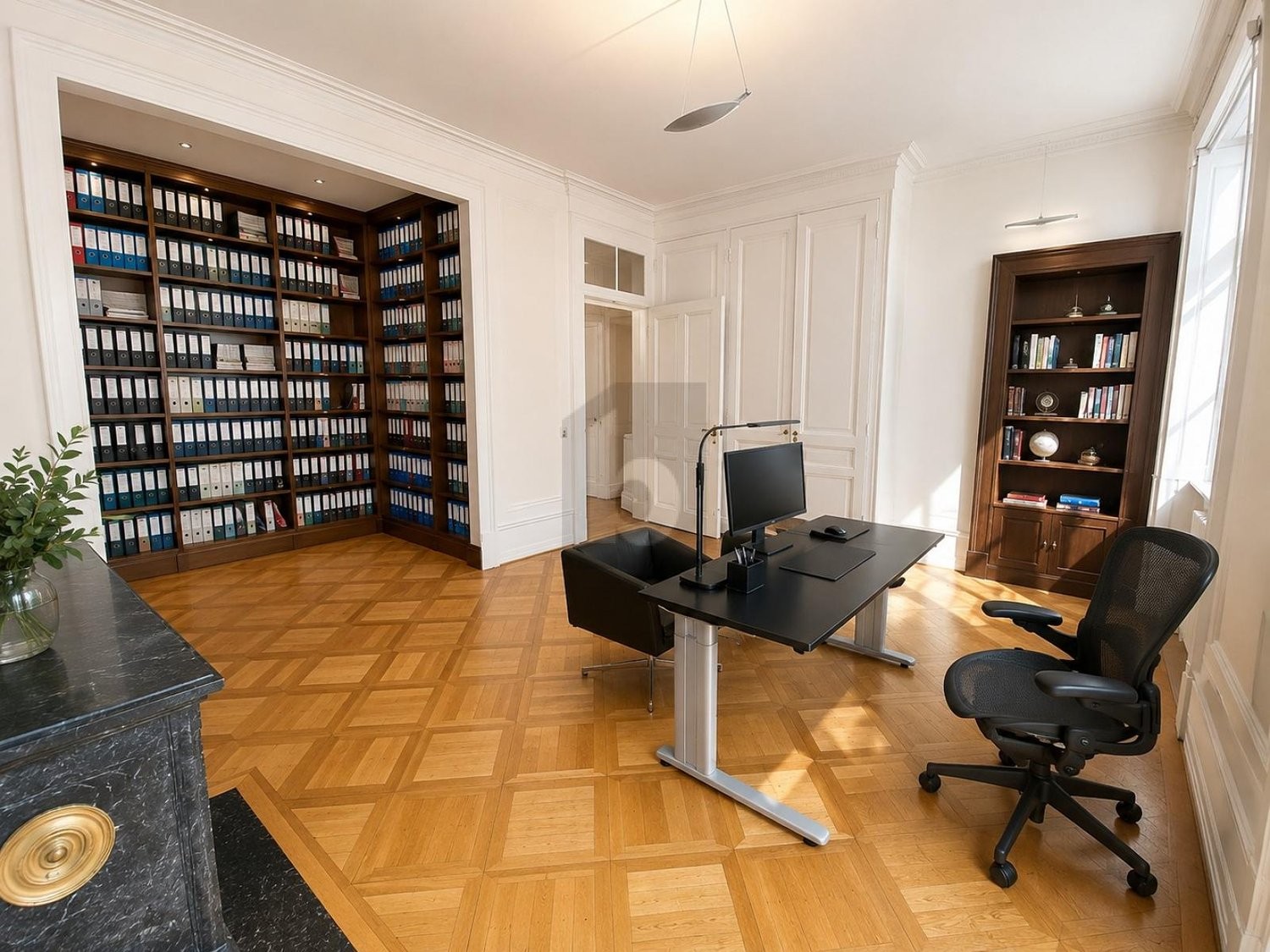 160m² office, photo 3 sur 4