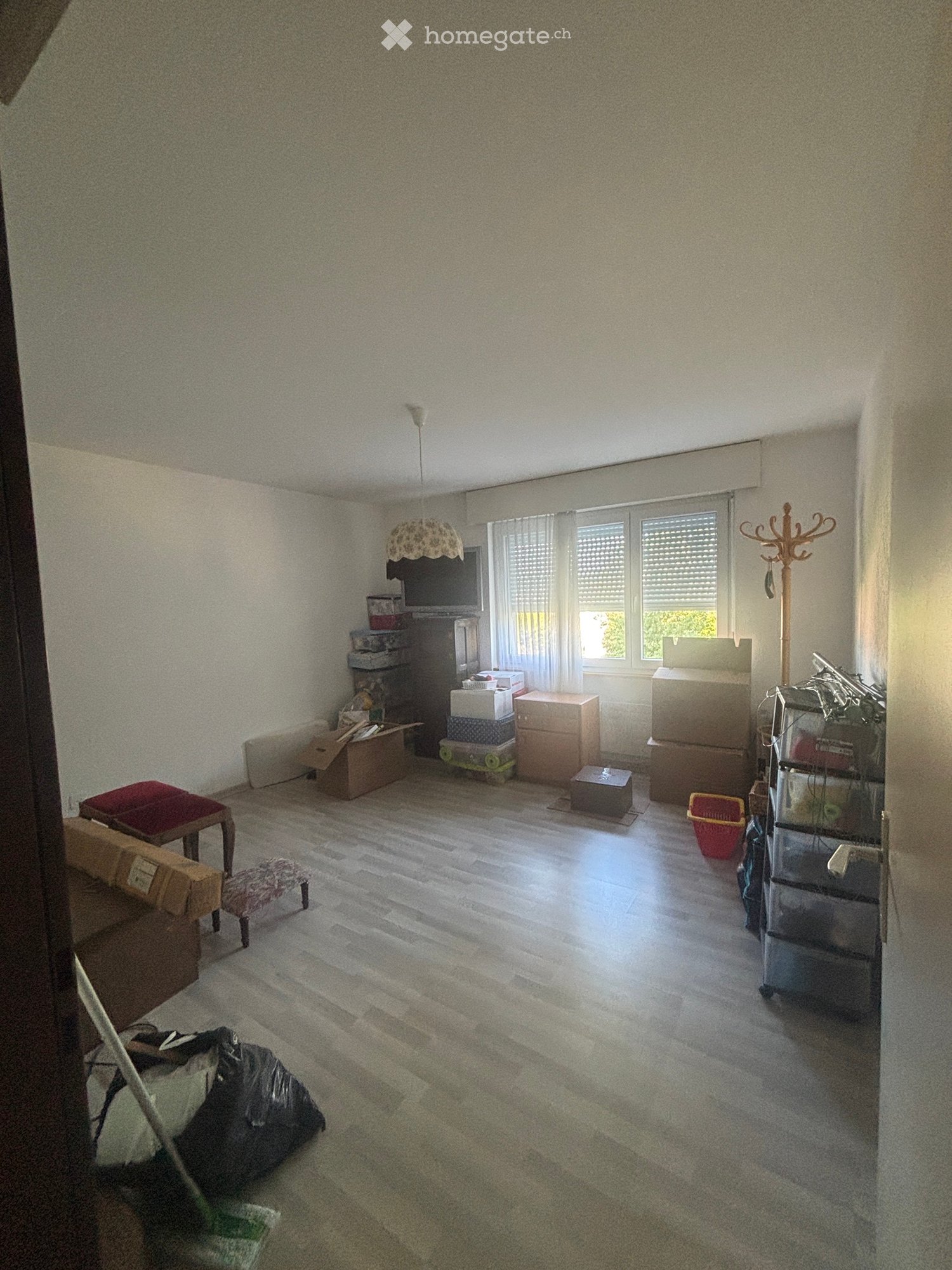 5 rooms apartment