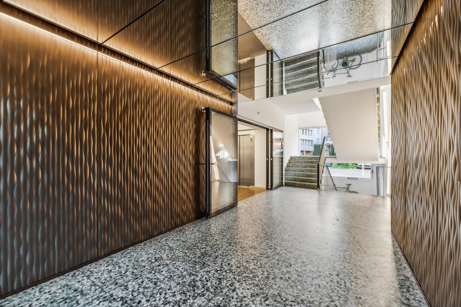 Bureau de 276m², photo 2 sur 10
