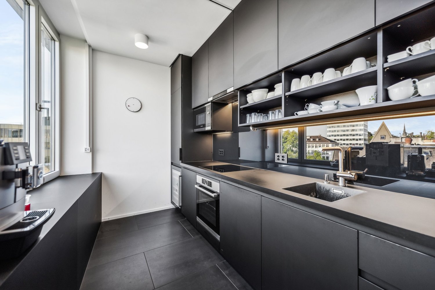 Bureau de 276m², photo 9 sur 10