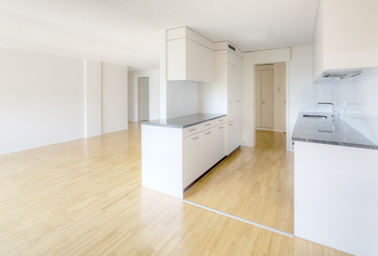 Appartement de 2 ½ pièces, photo 3 sur 8