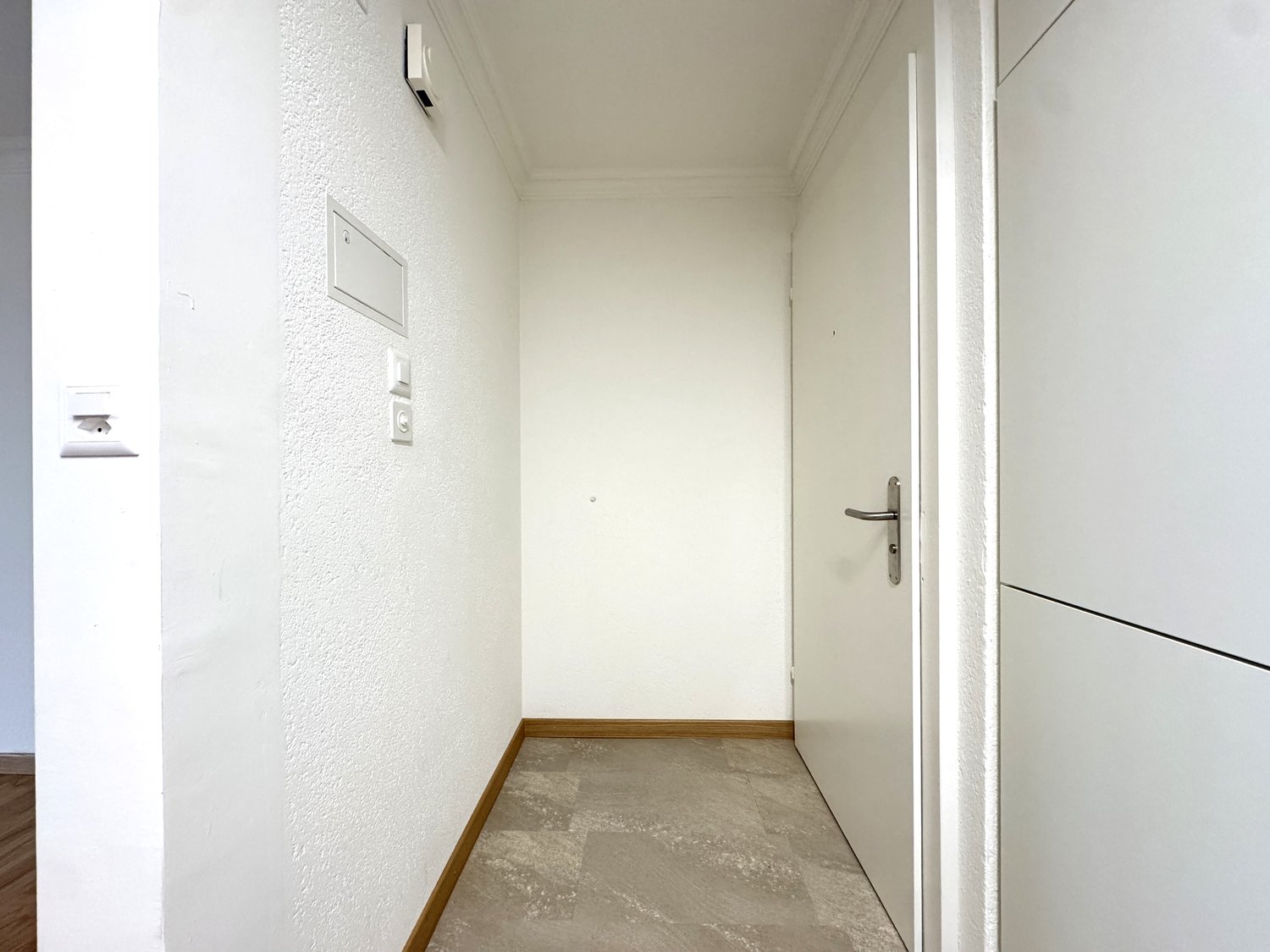 Appartement en attique de 2 ½ pièces