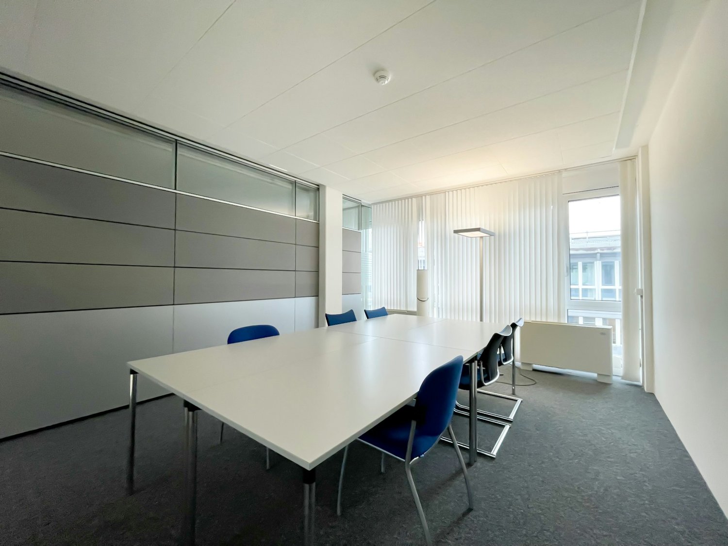 18m² office