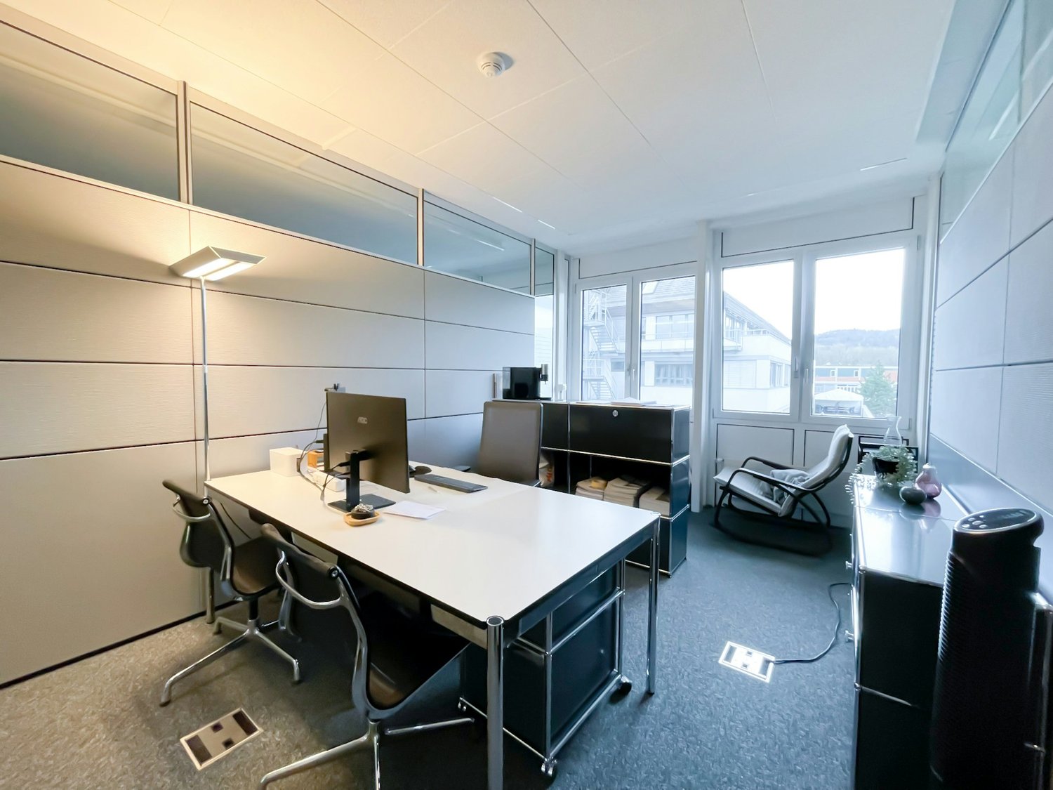 18m² office
