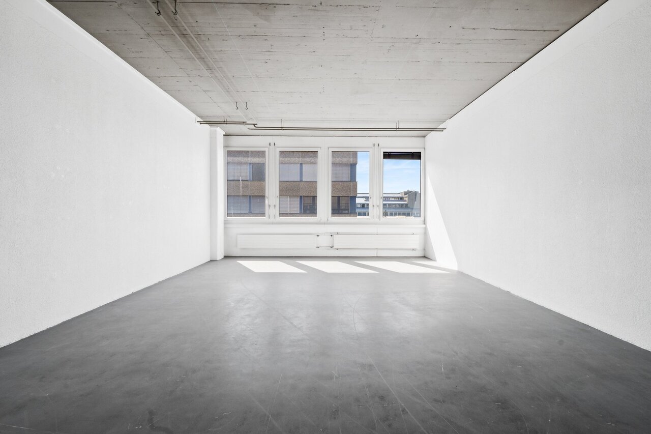 389m² commercial, photo 4 sur 10
