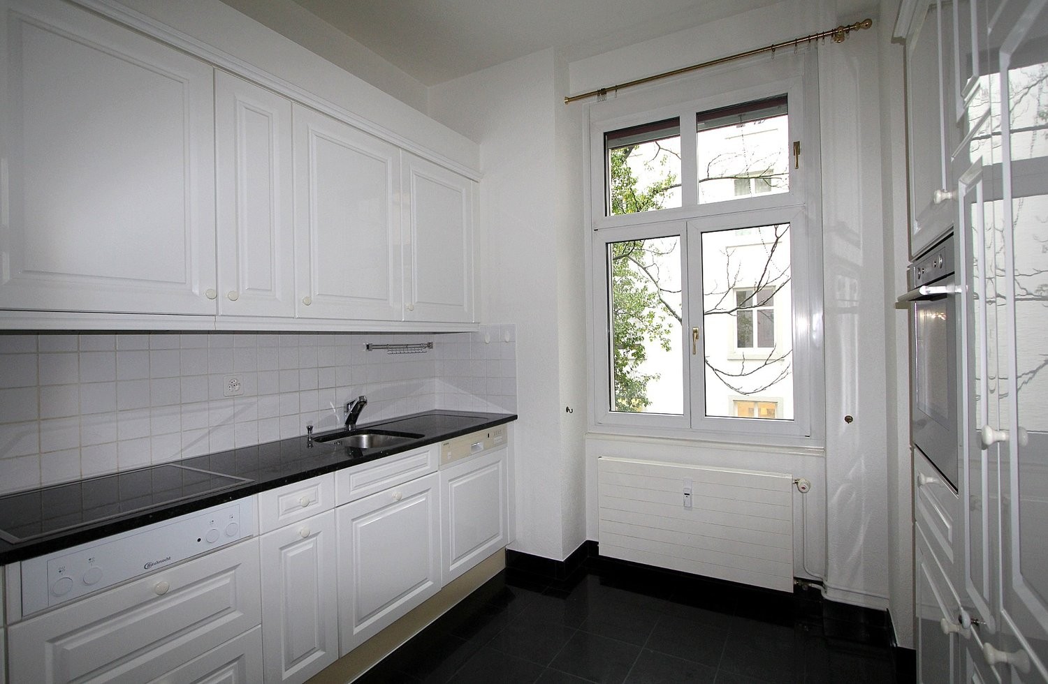 4 rooms apartment, photo 1 sur 8