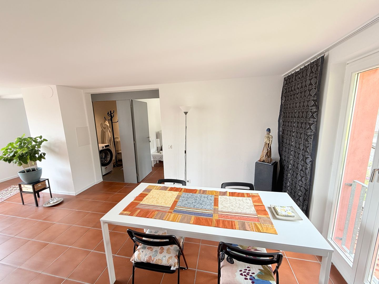 Appartement de 4 pièces, photo 3 sur 10