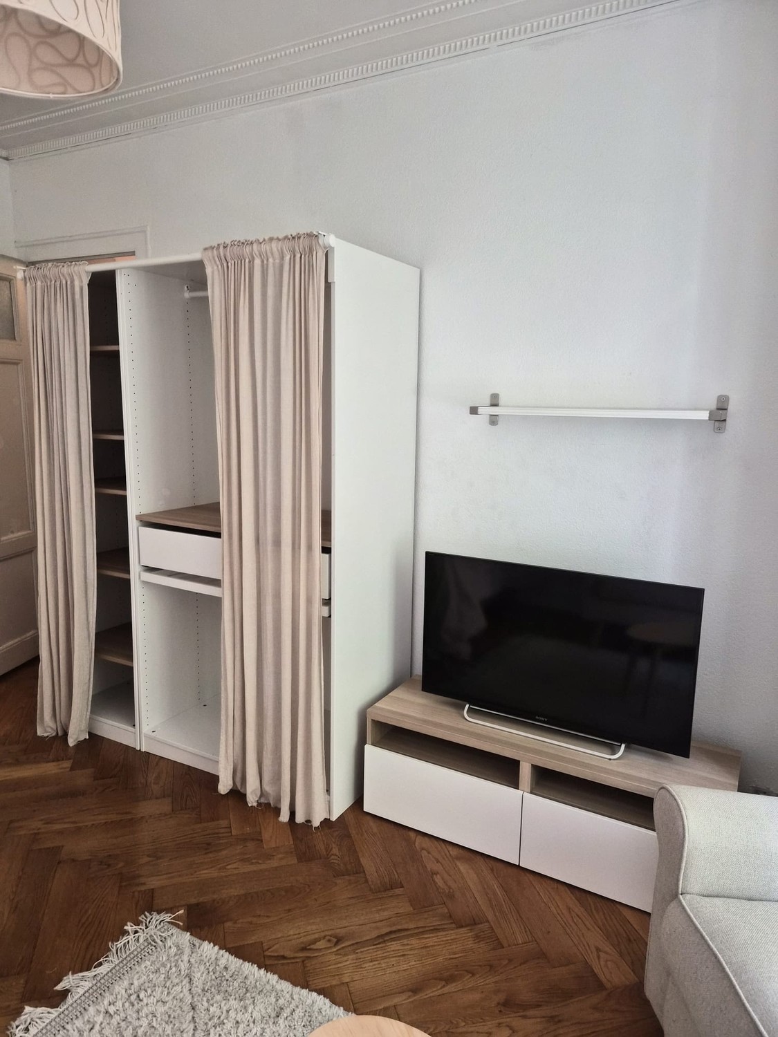 Room in a shared flat, photo 1 sur 4
