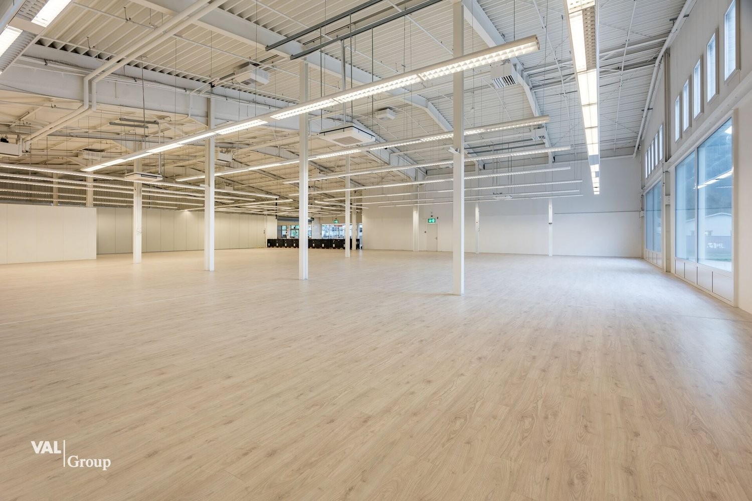 1190m² commercial, photo 6 sur 10