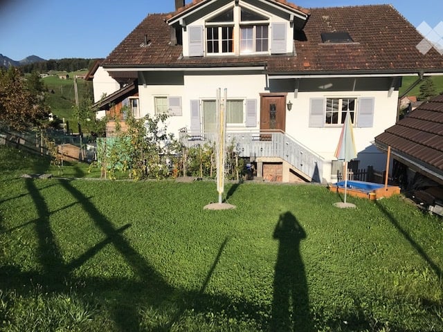 Appartement de 5 pièces, photo 2 sur 2