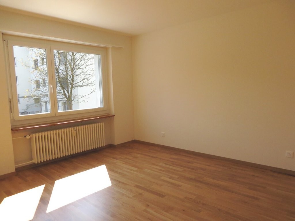 Appartement de 4 pièces, photo 3 sur 8