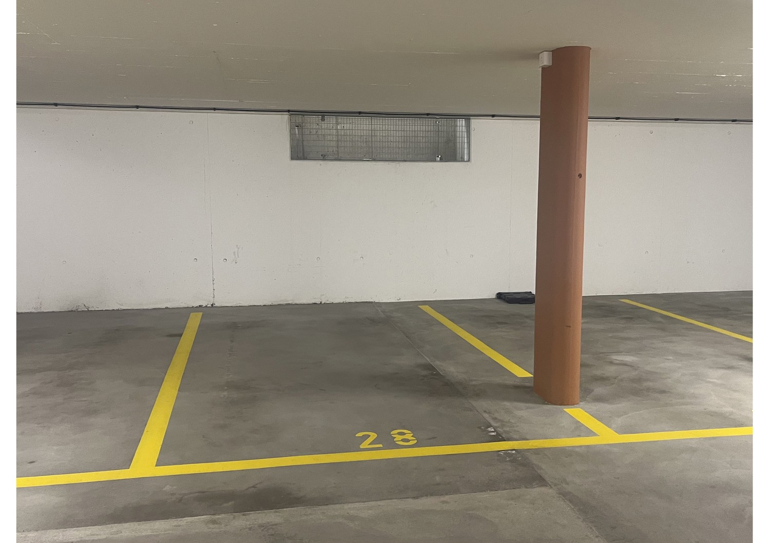 Underground slot