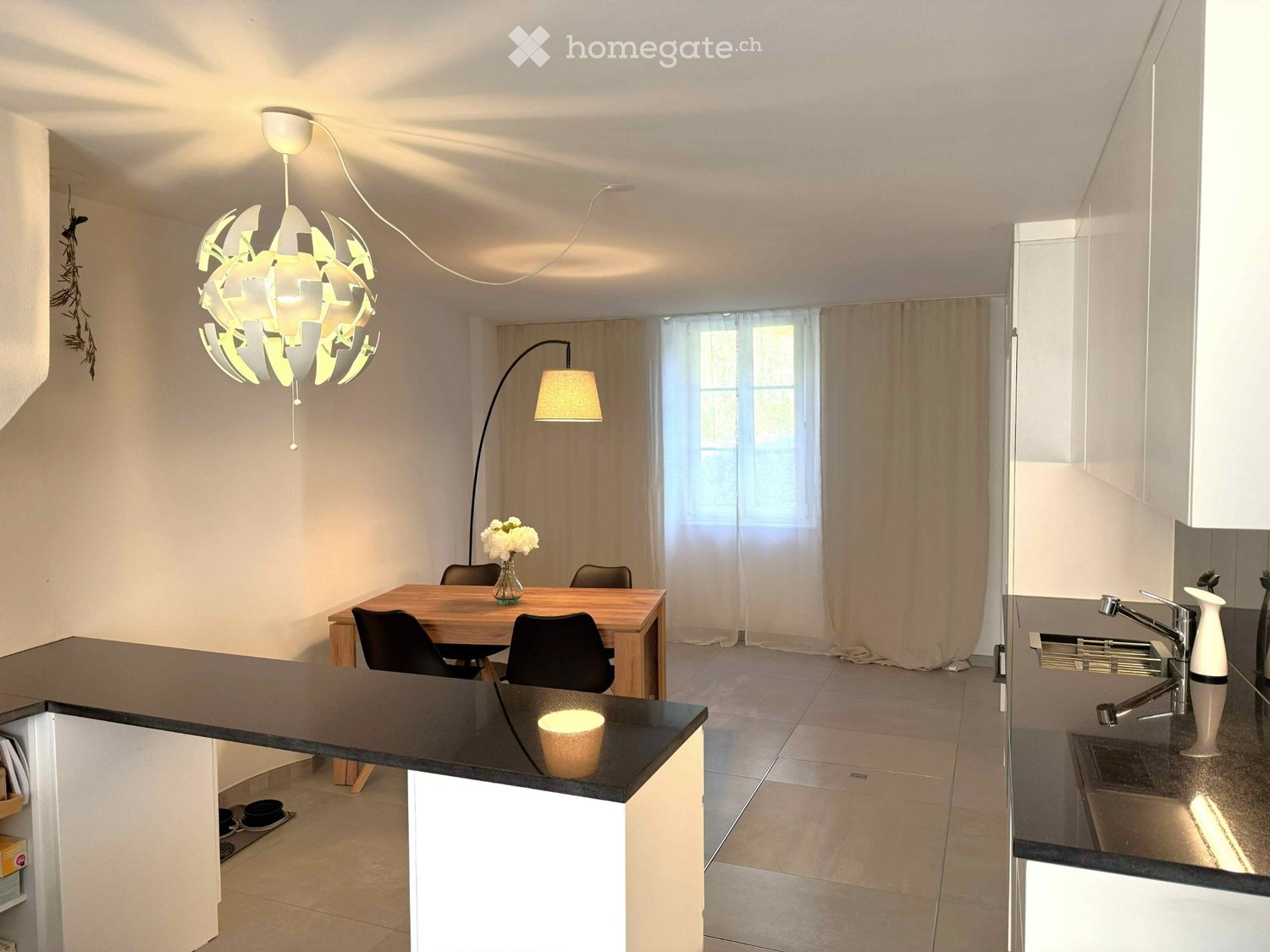 Appartement de 2 ½ pièces, photo 3 sur 5