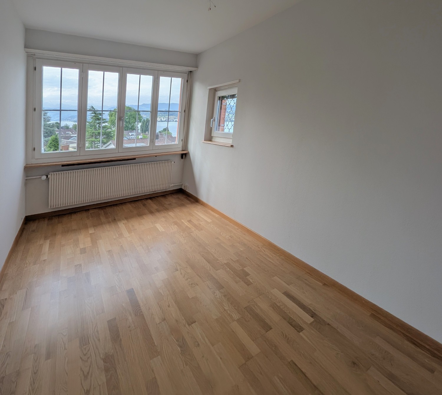 Maison individuelle de 8 ½ pièces, photo 3 sur 10