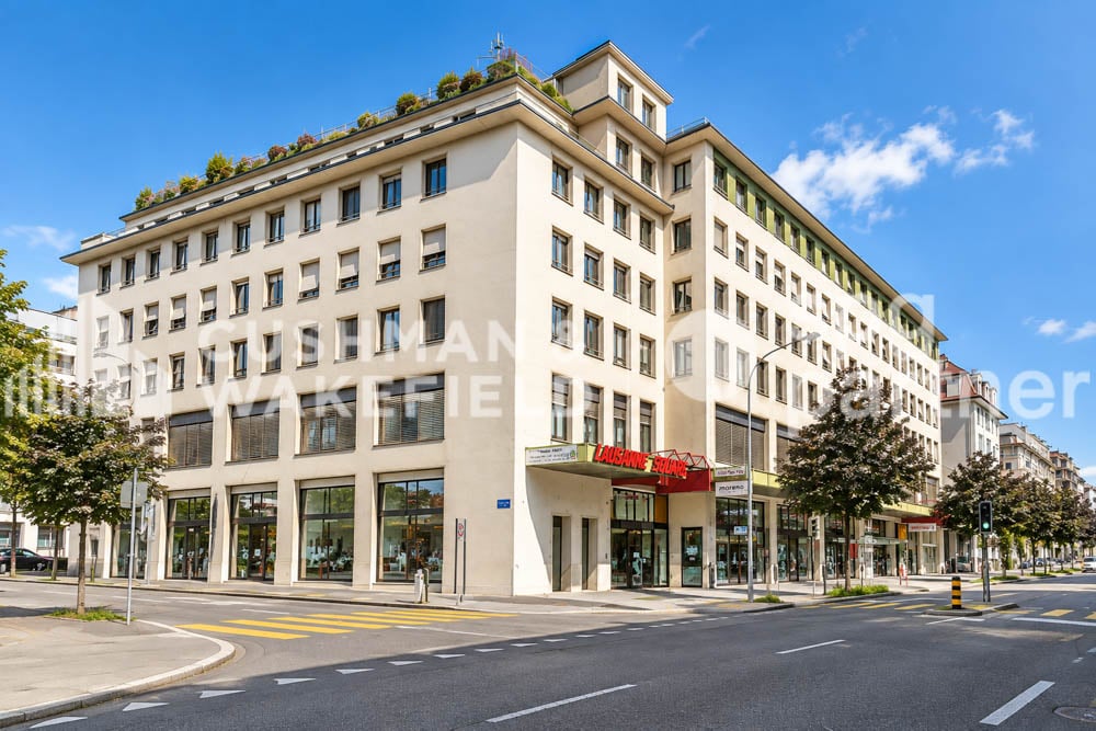1410m² office
