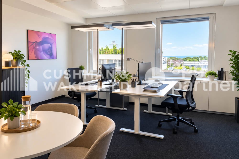 1410m² office