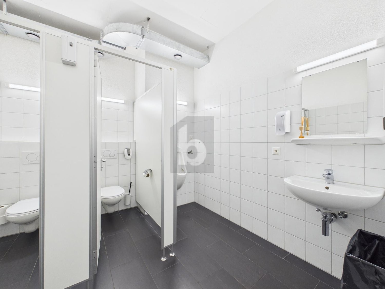 Objet industriel de 1835m²