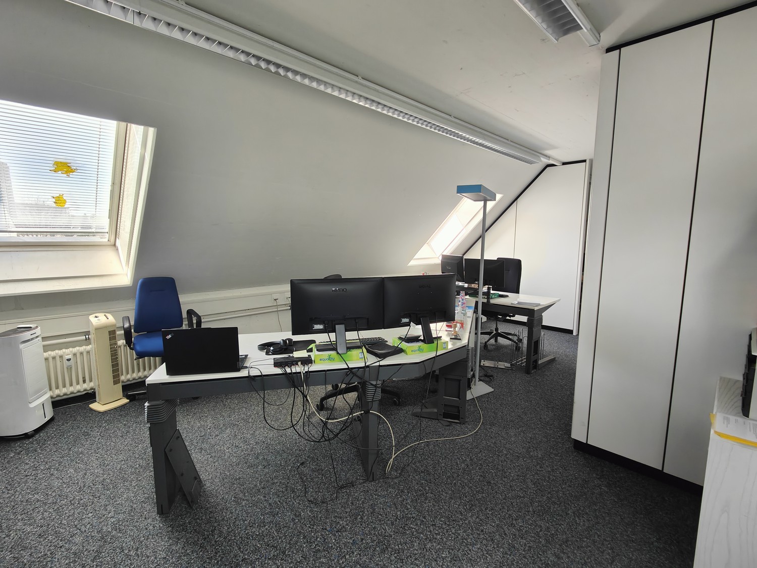 365m² office