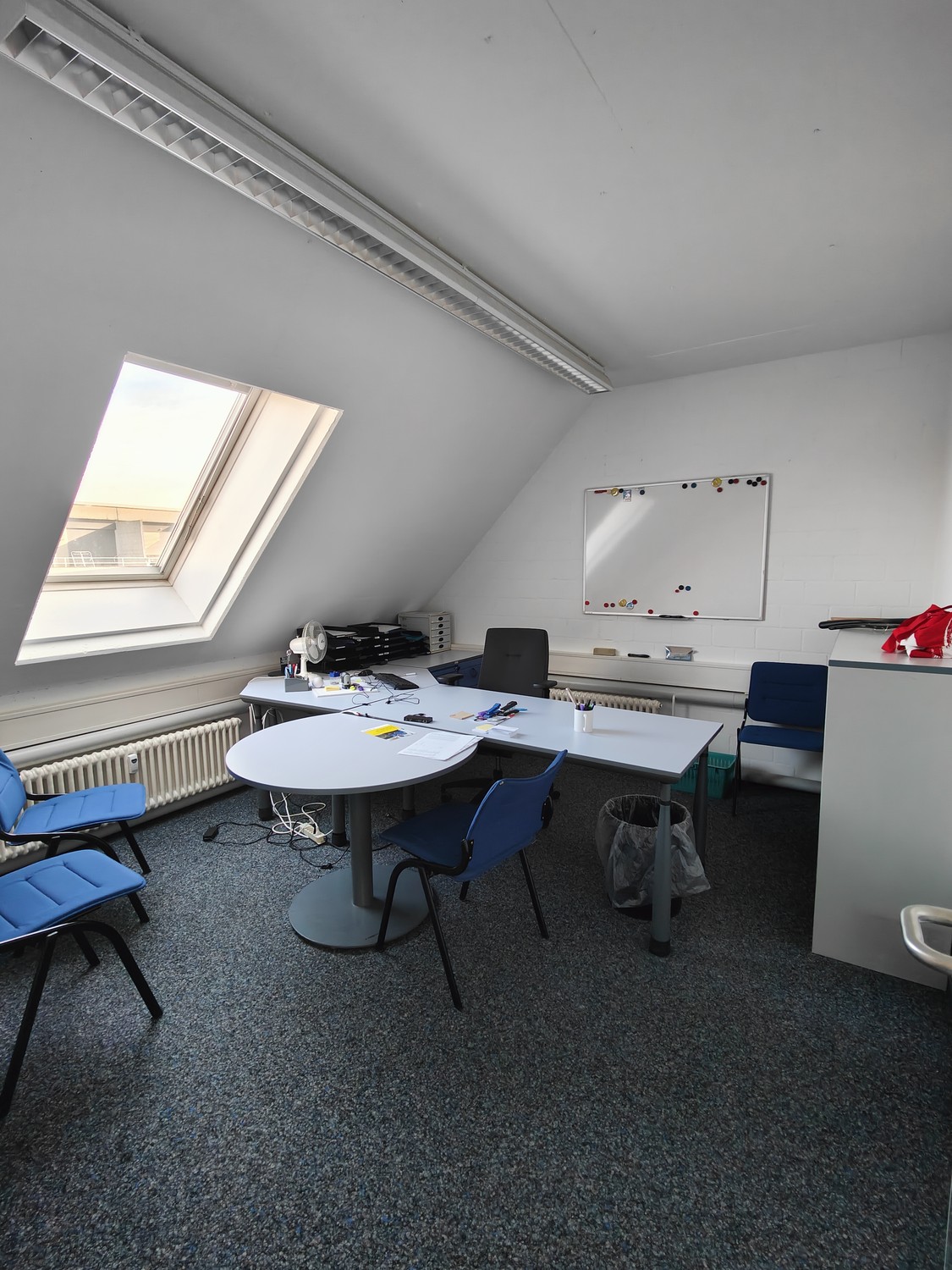 365m² office