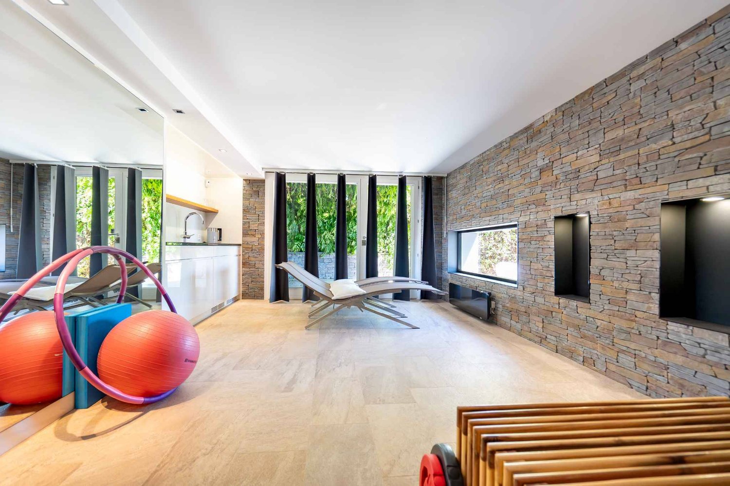 11 ½ rooms single house