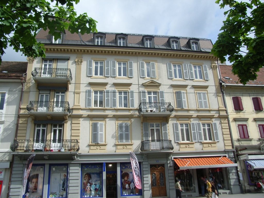 78m² commercial