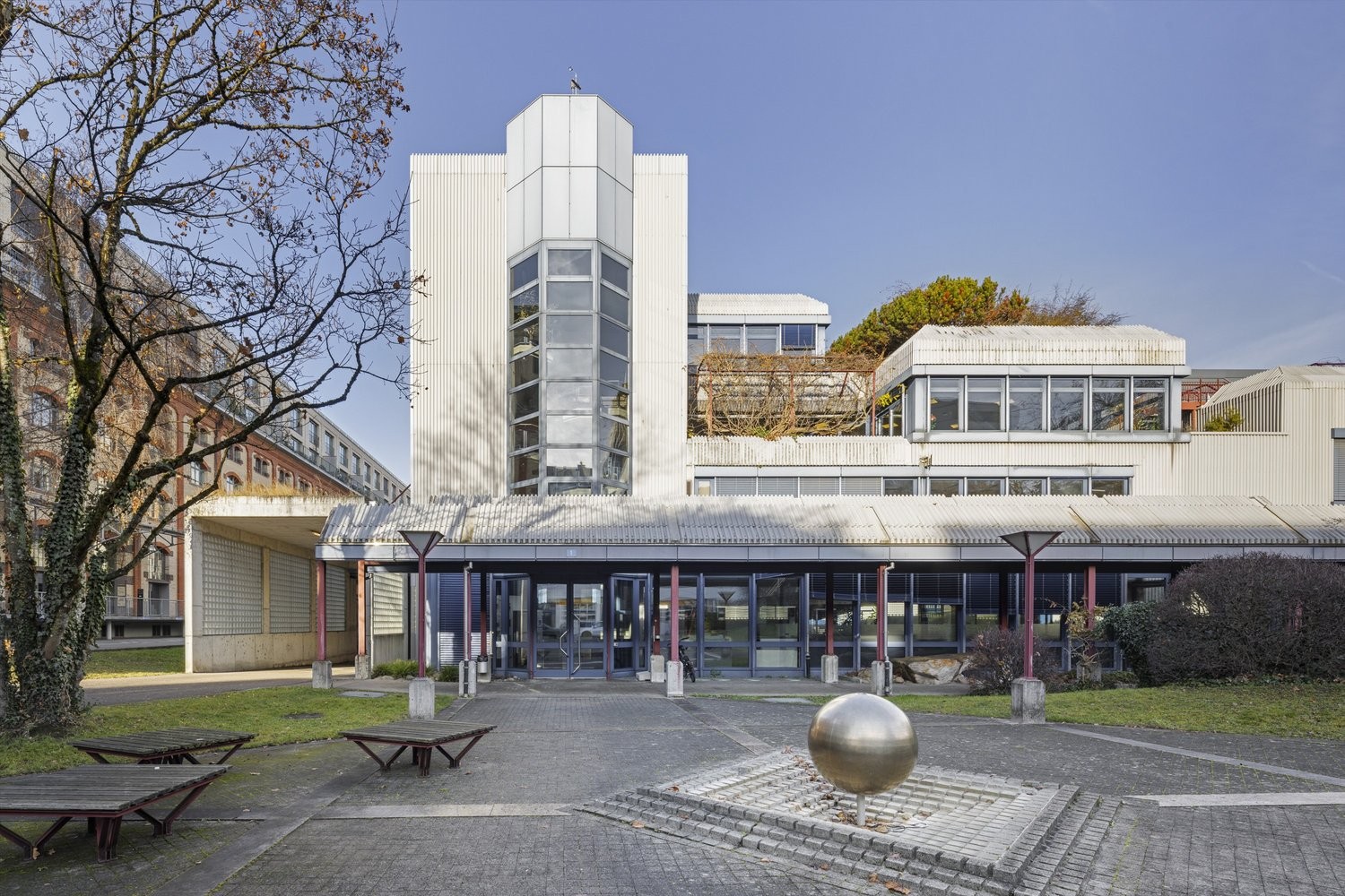 924m² bureau