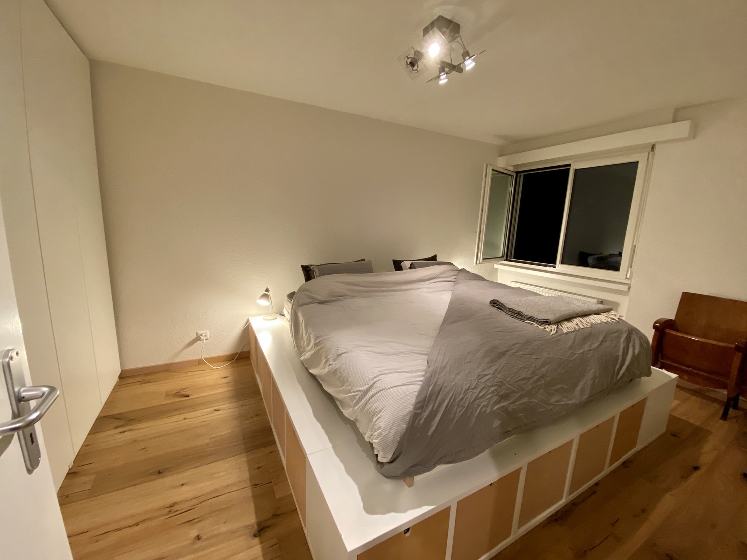 2 pièces appartement, photo 2 sur 3