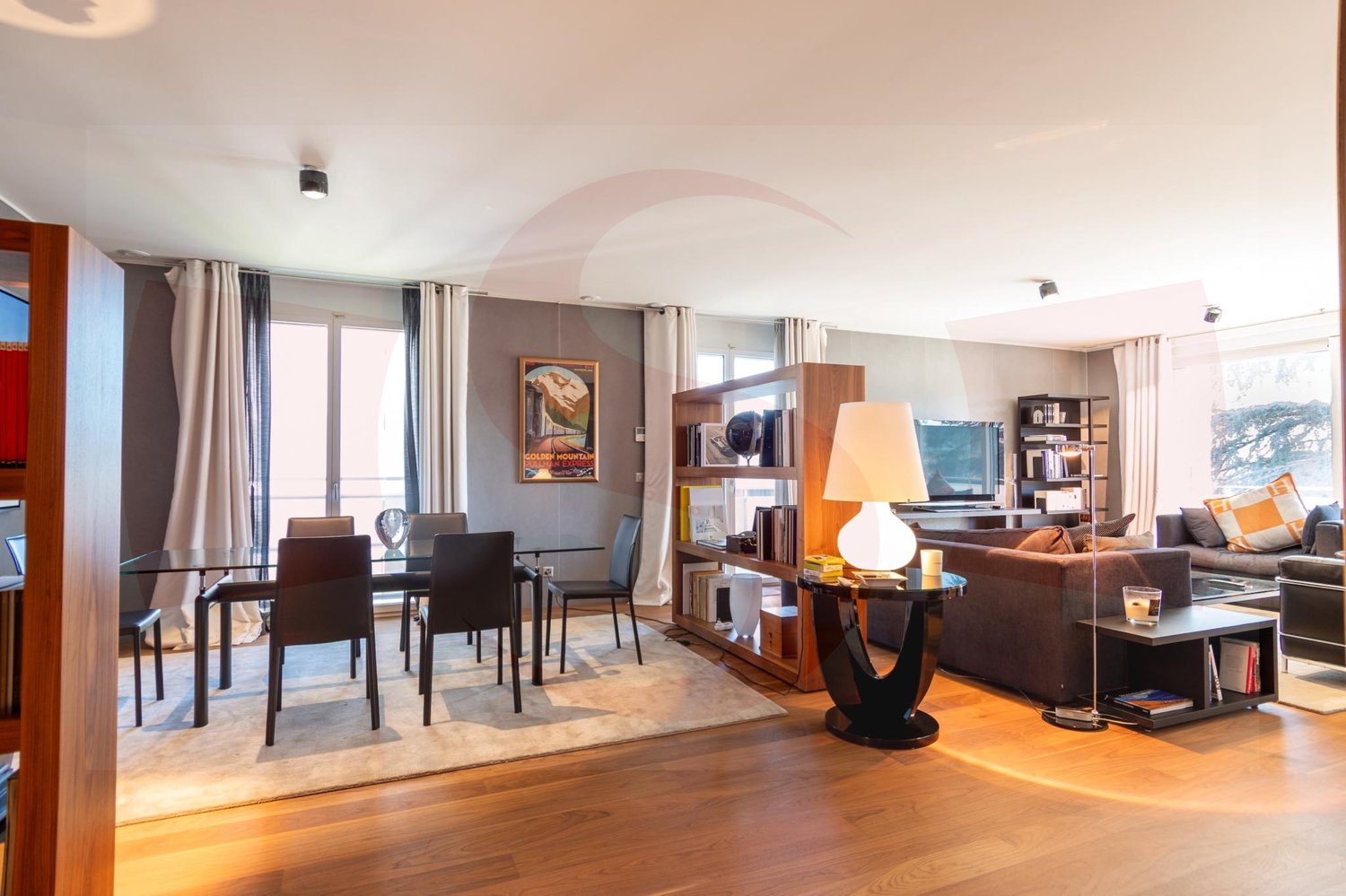 5 rooms furnished flat