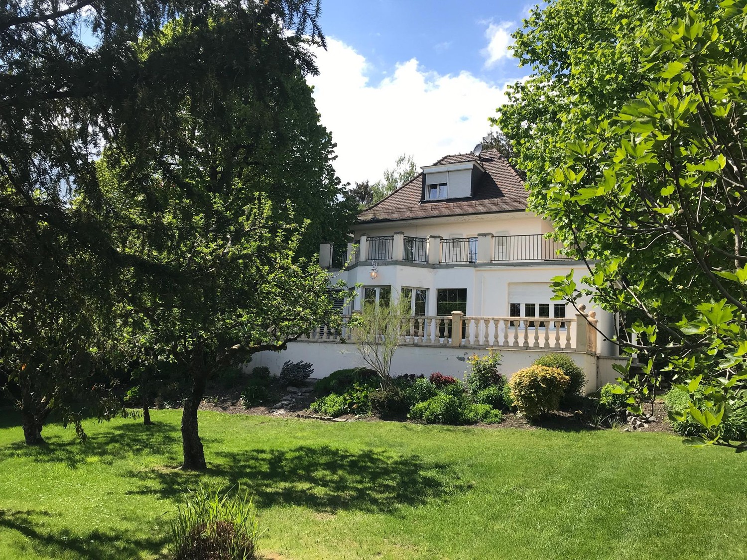 Maison individuelle de 9 pièces