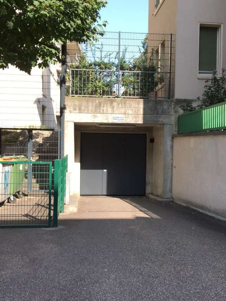 Place de parc souterrain, photo 1 sur 2